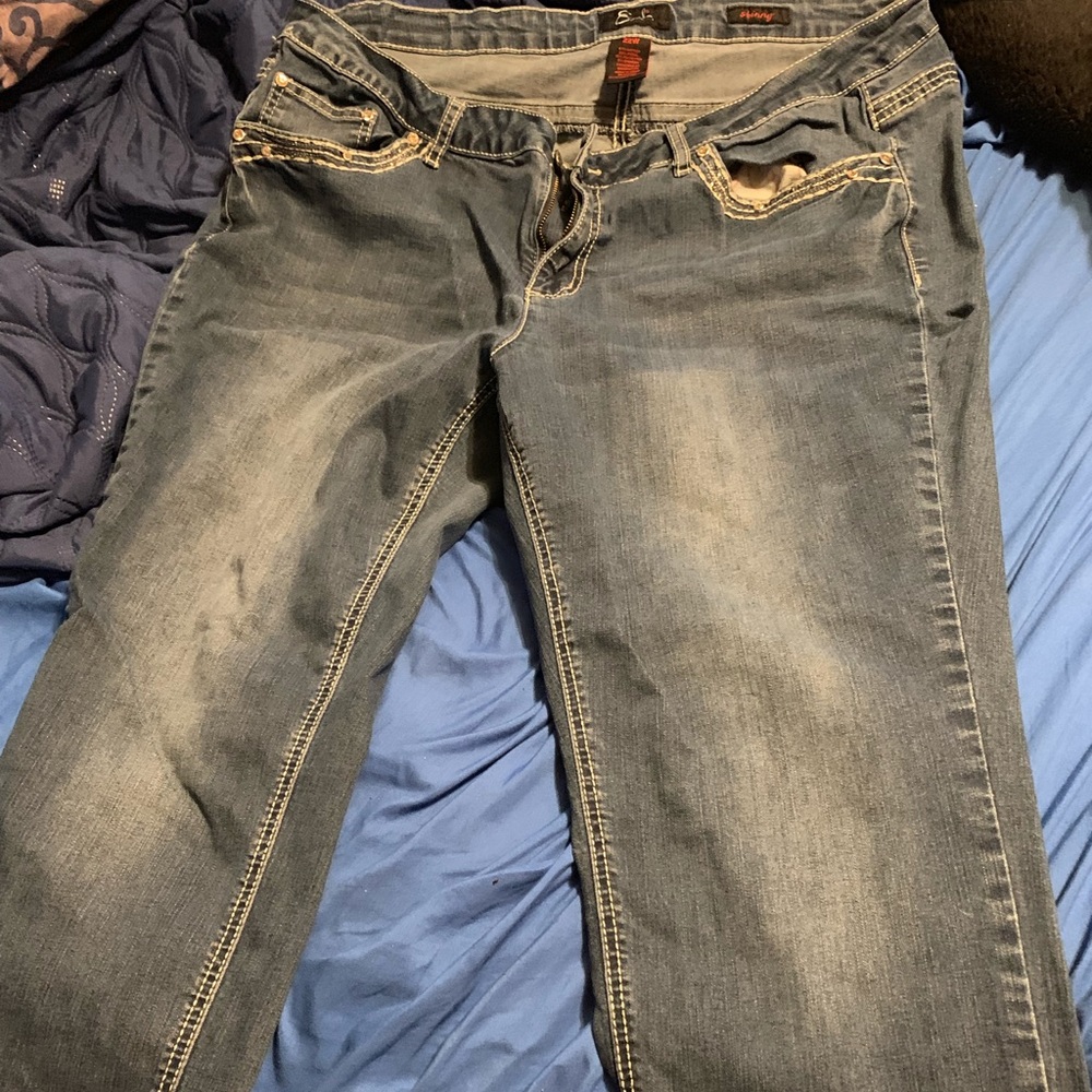 Women’s jeans